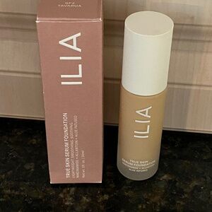 Ilia True Skin Serum Foundation in SF2 Tavarua